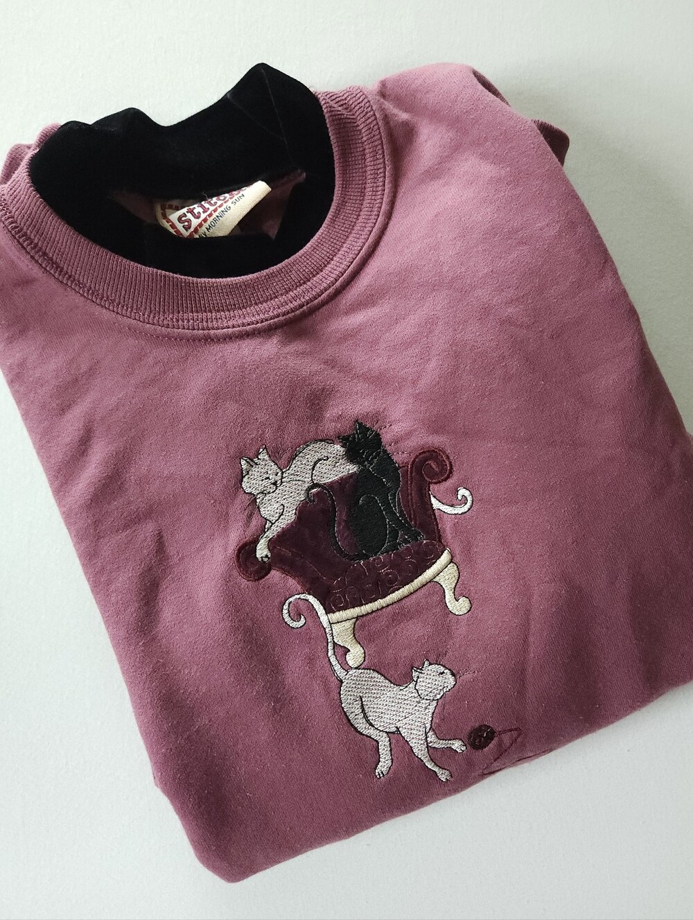Vintage Embroidered Cat Double Collar Top Stitch Sweatshirt Grandmacore Sz M